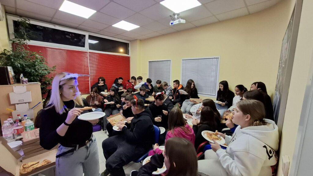 IMG 5b86bd03262e2fbd117b160db4131127 V