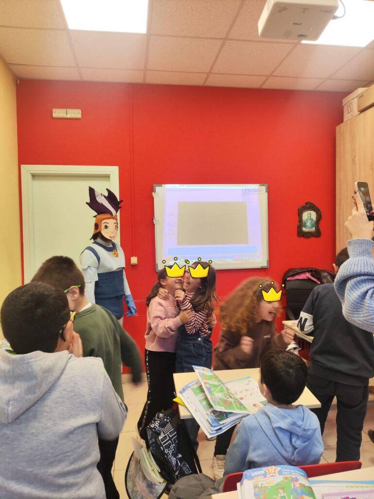 IMG b307caec58e80415b22ebd18769425c4 V